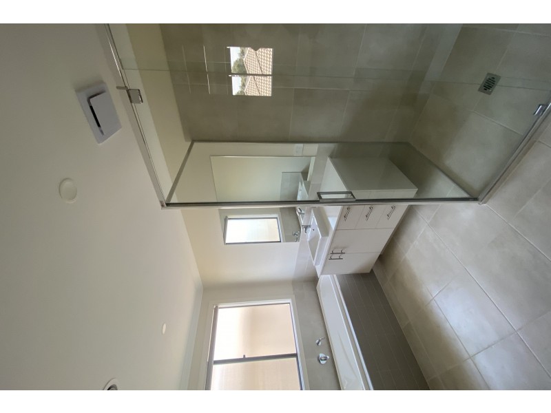 1 Camaro Drive, Cranbourne East VIC 3977