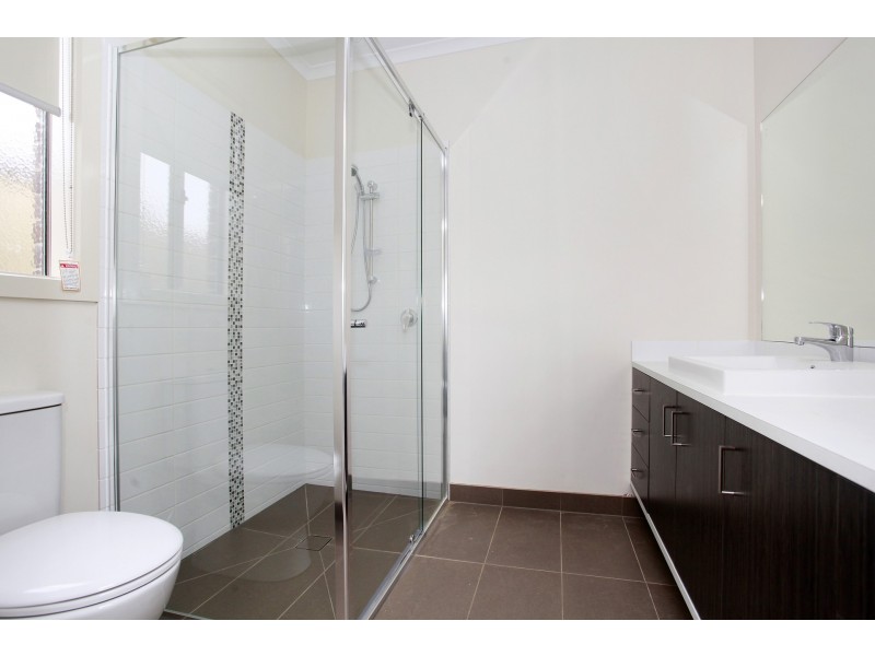 62 Haflinger Avenue, Cranbourne East VIC 3977