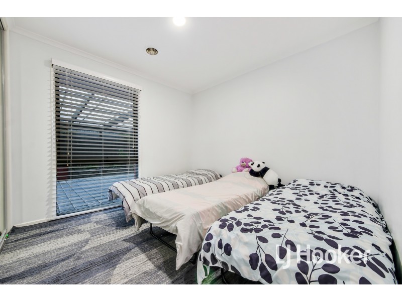 17 Dairy Farm Terrace, Hampton Park VIC 3976