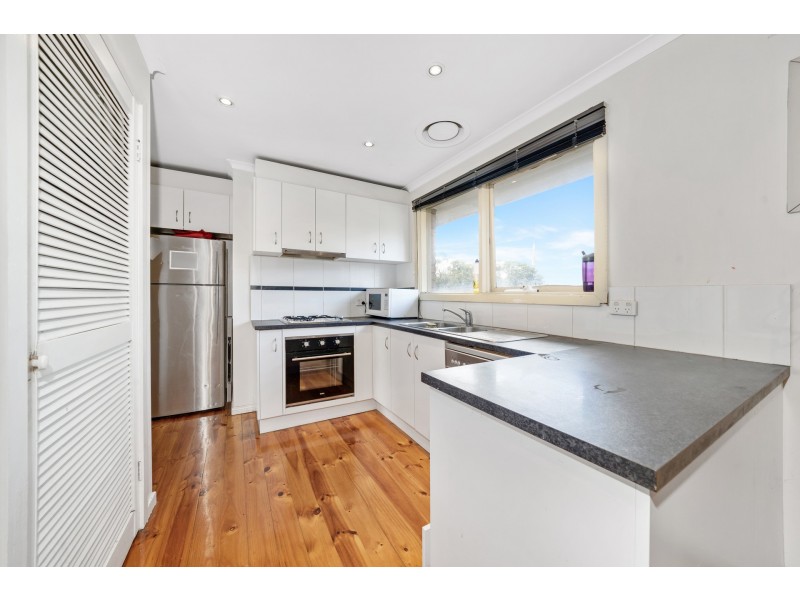 1/8 Rebecca Street, Doveton VIC 3177