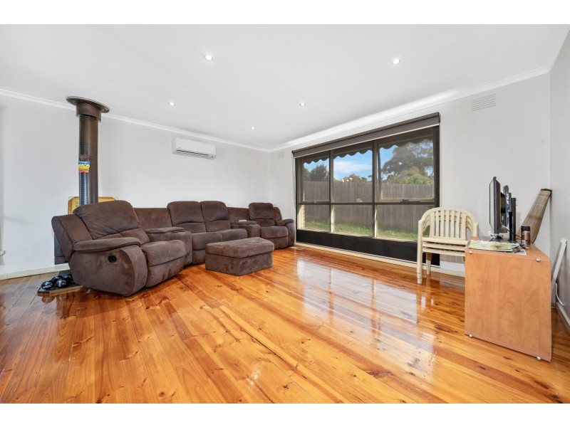 1/8 Rebecca Street, Doveton VIC 3177