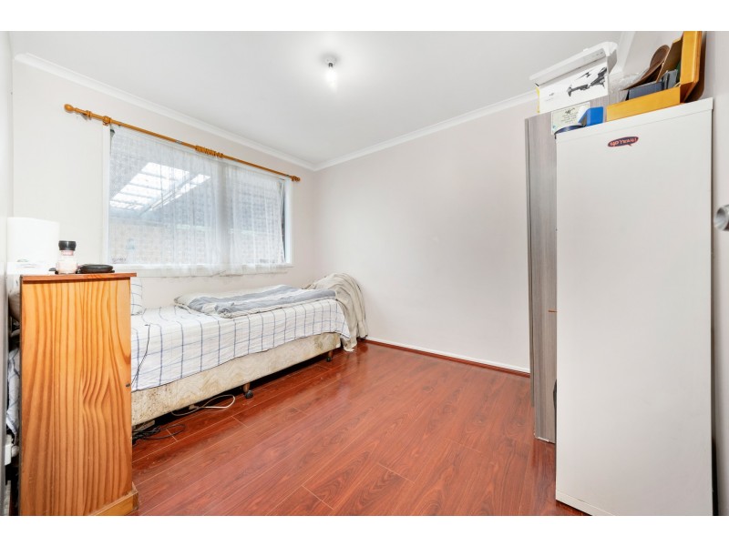 1 Caroline Crescent, Cranbourne West VIC 3977
