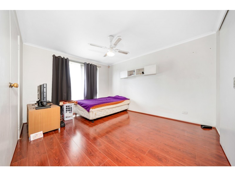 1 Caroline Crescent, Cranbourne West VIC 3977