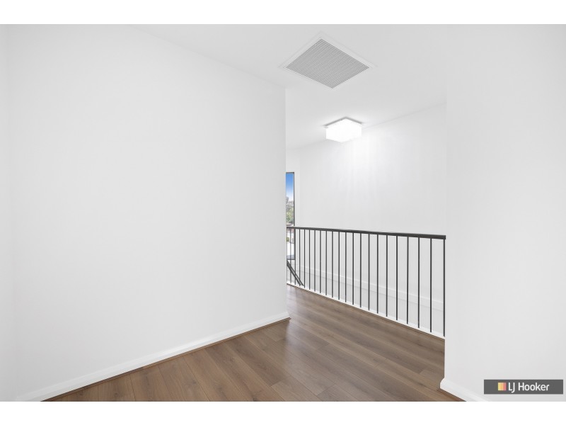 1/12 McLennan Street, Eumemmerring VIC 3177