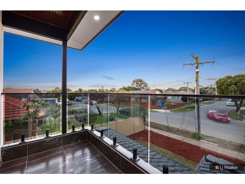 1/12 McLennan Street, Eumemmerring VIC 3177