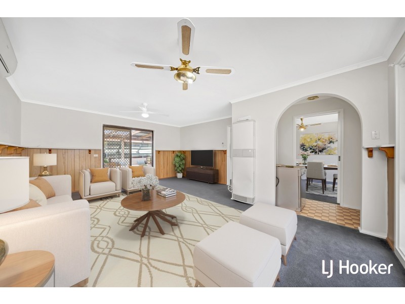 2 Horton Drive, Hampton Park VIC 3976