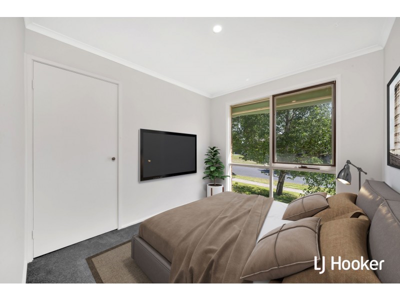 2 Horton Drive, Hampton Park VIC 3976
