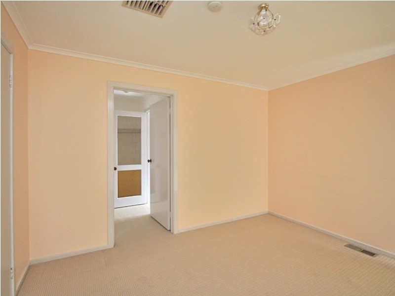 12 Tripoli Court, Hallam VIC 3803