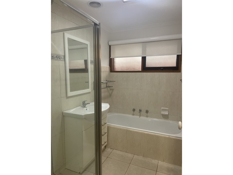 41 Fleetwood Drive, Narre Warren VIC 3805