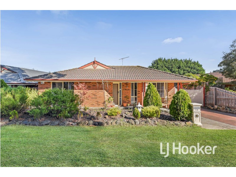 12 Gull Way, Narre Warren South VIC 3805