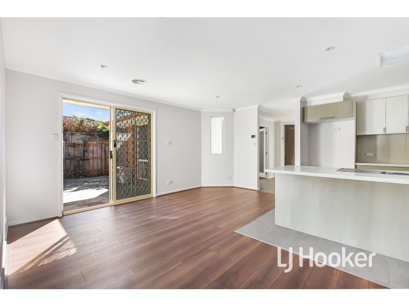 12 Gull Way, Narre Warren South VIC 3805