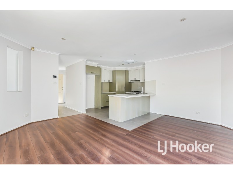 12 Gull Way, Narre Warren South VIC 3805