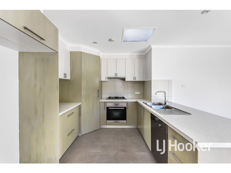 12 Gull Way, Narre Warren South VIC 3805