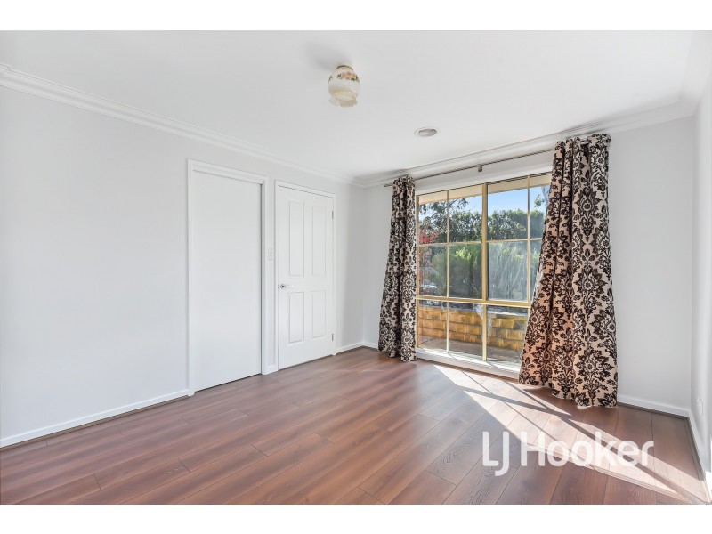 12 Gull Way, Narre Warren South VIC 3805