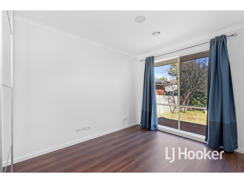 12 Gull Way, Narre Warren South VIC 3805