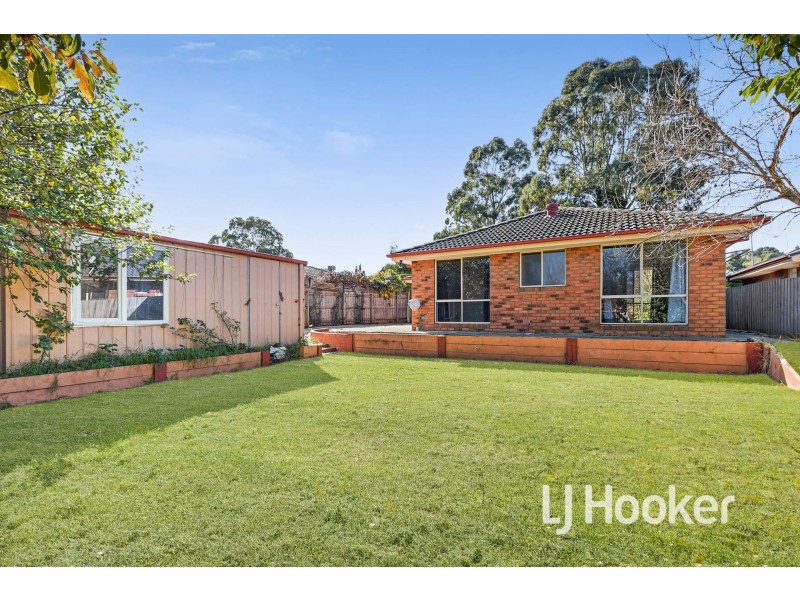 12 Gull Way, Narre Warren South VIC 3805