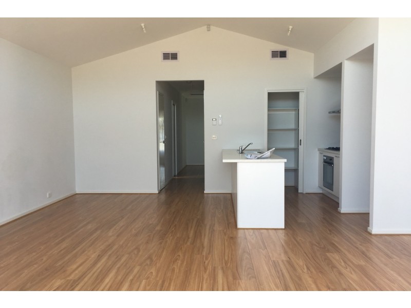 25 Timble Way, Clyde North VIC 3978