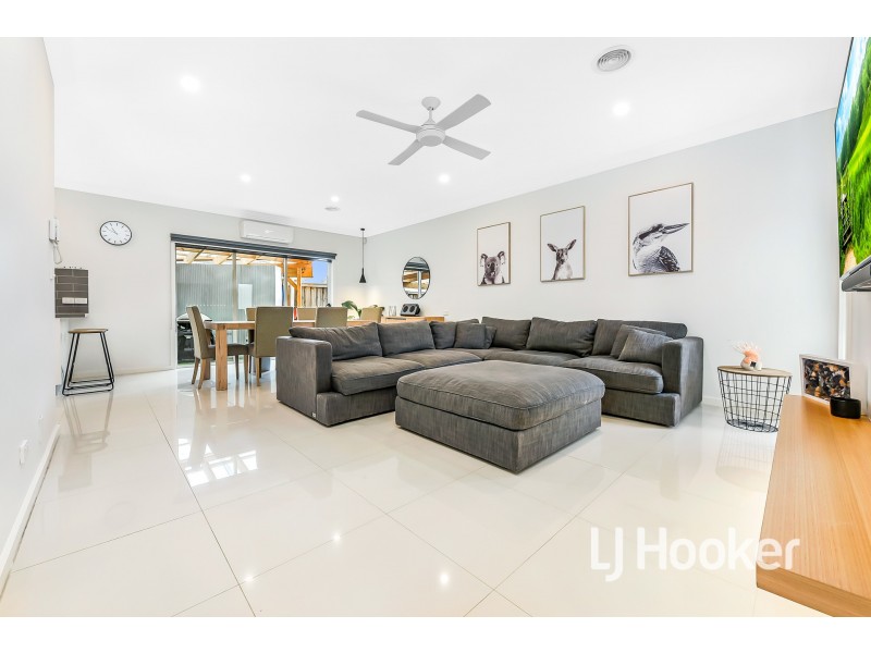 4/5 Tarella Street, Hampton Park VIC 3976