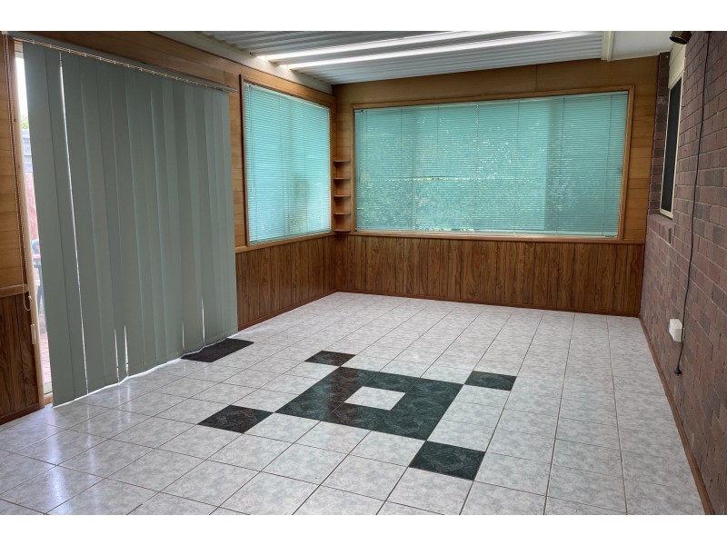 85 Hinrichsen Drive, Hallam VIC 3803