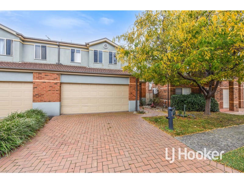 22 Penrose Drive, Narre Warren South VIC 3805