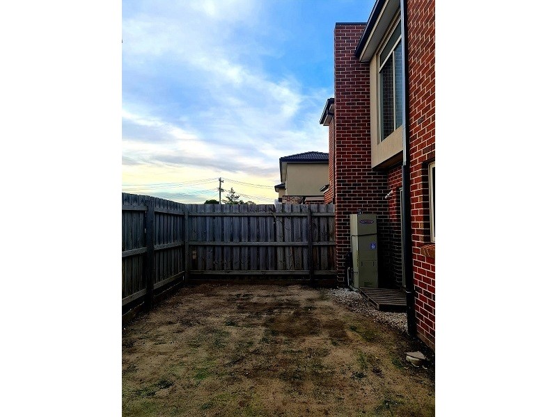 3/2 Kirk Street, Noble Park VIC 3174