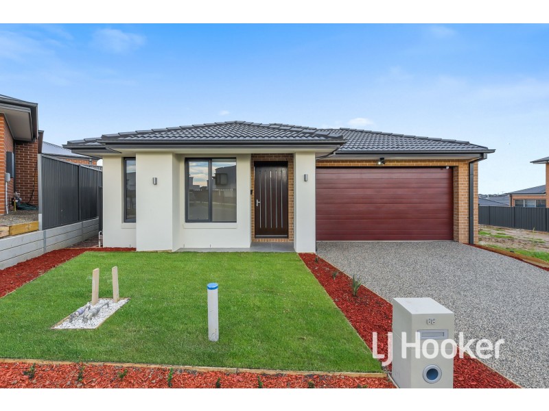 68 Marlborough Road, Berwick VIC 3806