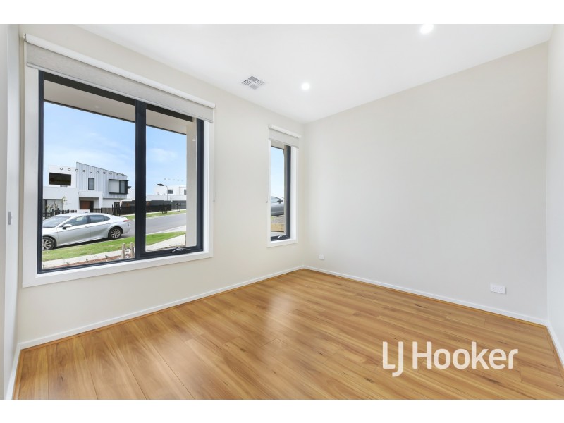 68 Marlborough Road, Berwick VIC 3806