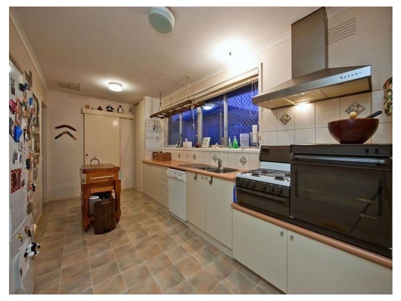 64 Washington Drive, Frankston VIC 3199