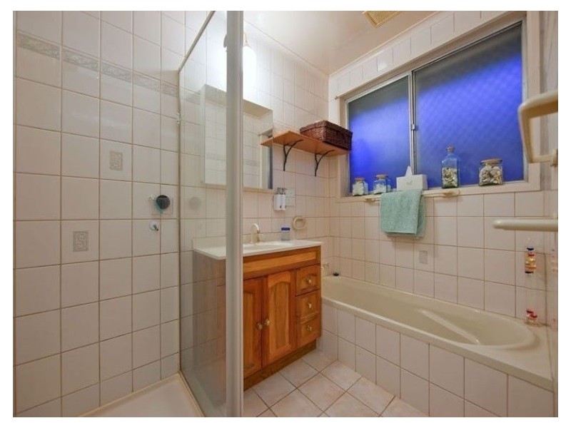 64 Washington Drive, Frankston VIC 3199