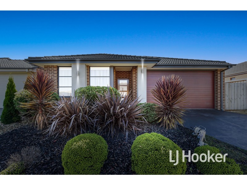 3 Jomon Way, Officer VIC 3809