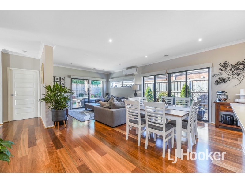 3 Jomon Way, Officer VIC 3809