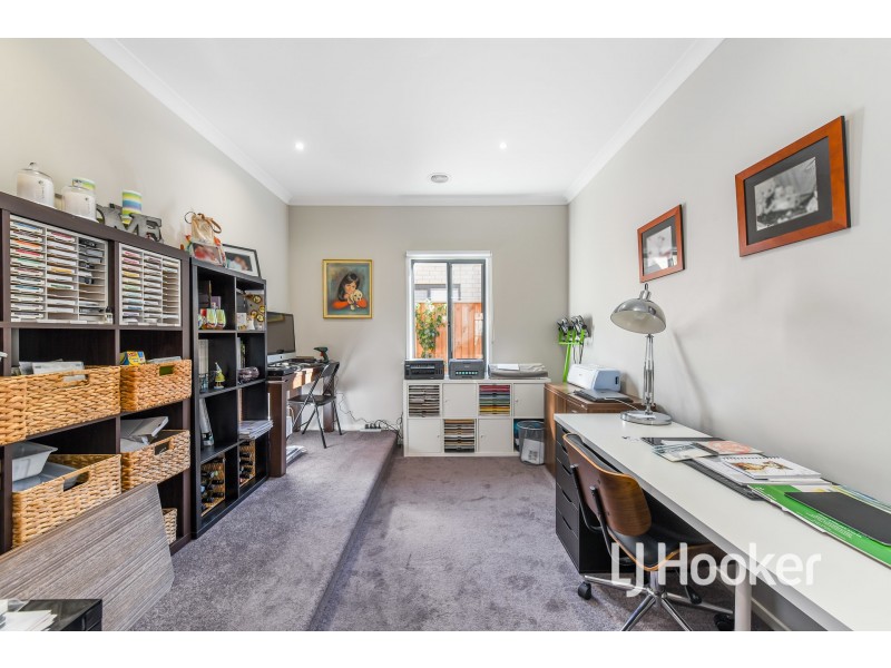 3 Jomon Way, Officer VIC 3809