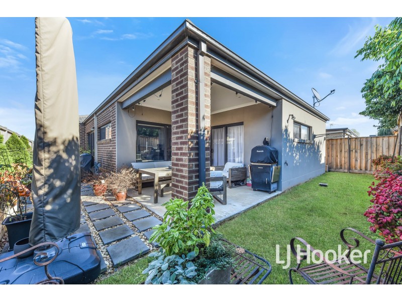 3 Jomon Way, Officer VIC 3809