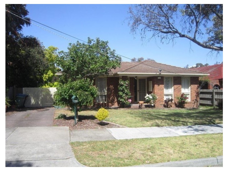 11 Chisholm Court, Springvale South VIC 3172