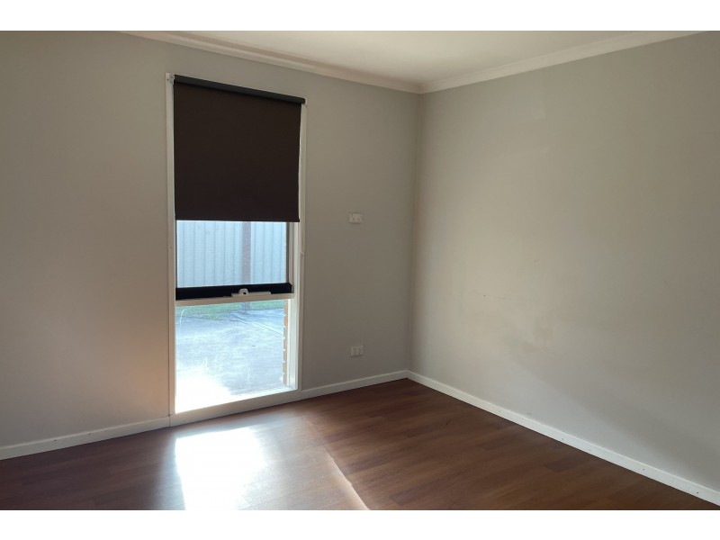 27 Blackwood Drive, Hampton Park VIC 3976