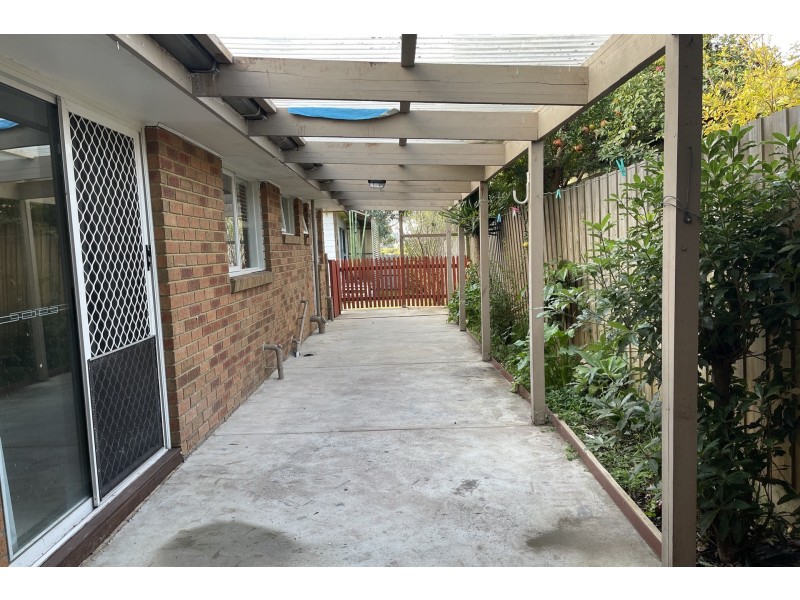 27 Blackwood Drive, Hampton Park VIC 3976