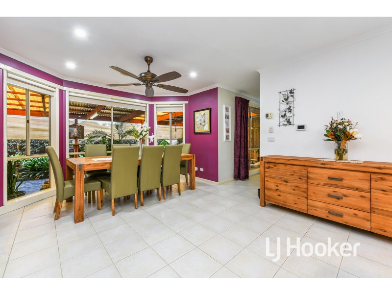 10 Nuzla Court, Hampton Park VIC 3976