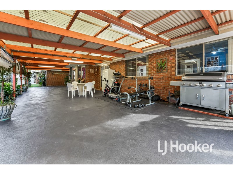 10 Nuzla Court, Hampton Park VIC 3976