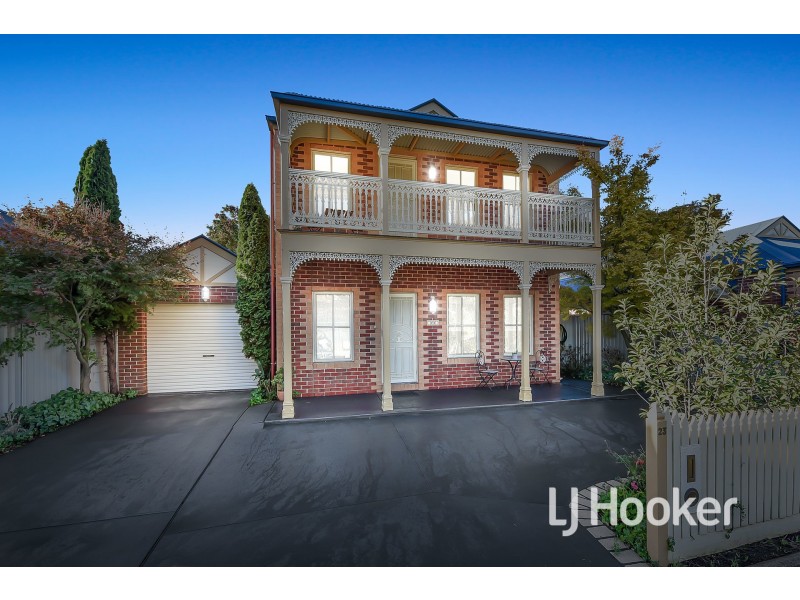 23 Willowbank Pocket, Pakenham VIC 3810