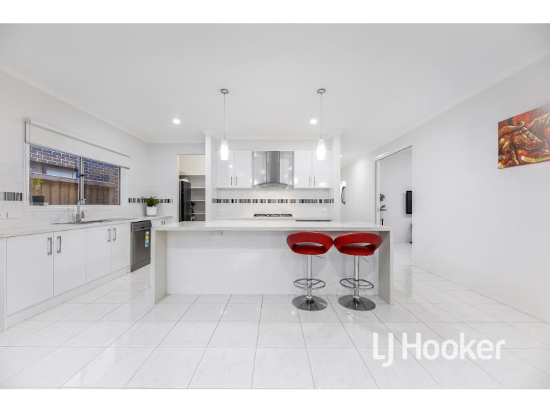 22 Unison Drive, Clyde VIC 3978