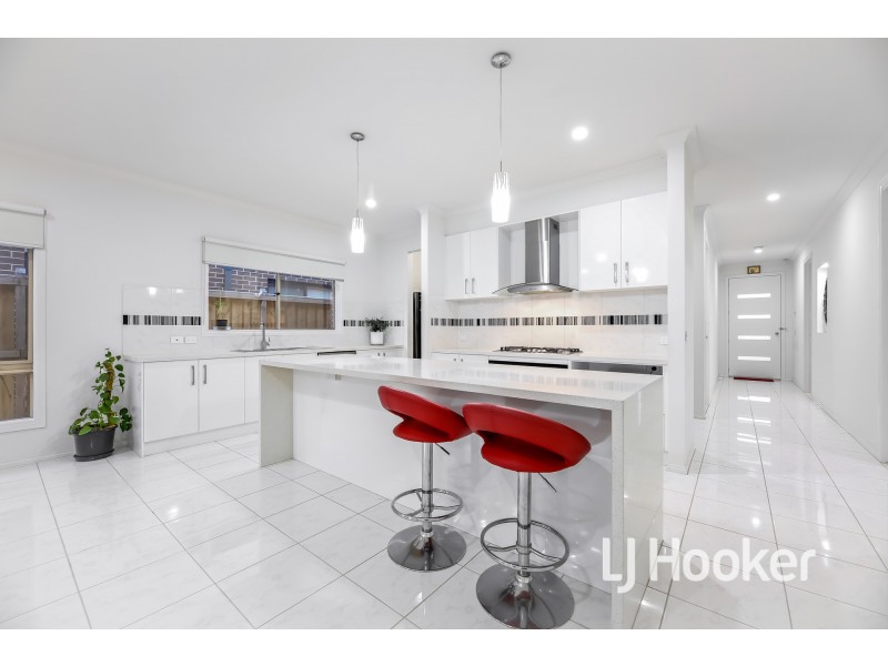 22 Unison Drive, Clyde VIC 3978