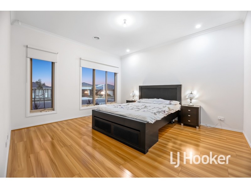 22 Unison Drive, Clyde VIC 3978