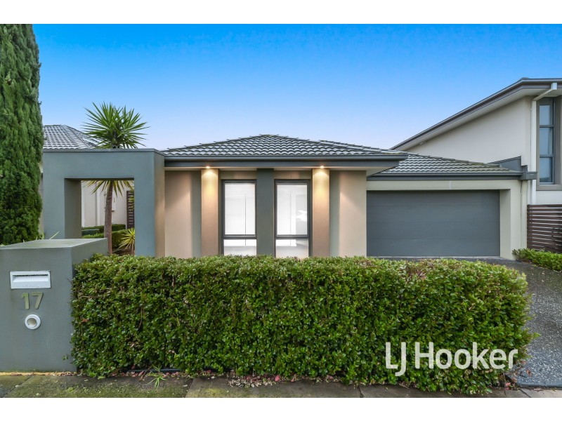 17 Meridian Circuit, Berwick VIC 3806