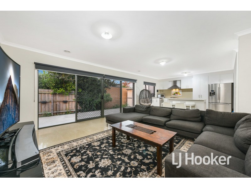 3/10 Hayes Road, Hampton Park VIC 3976
