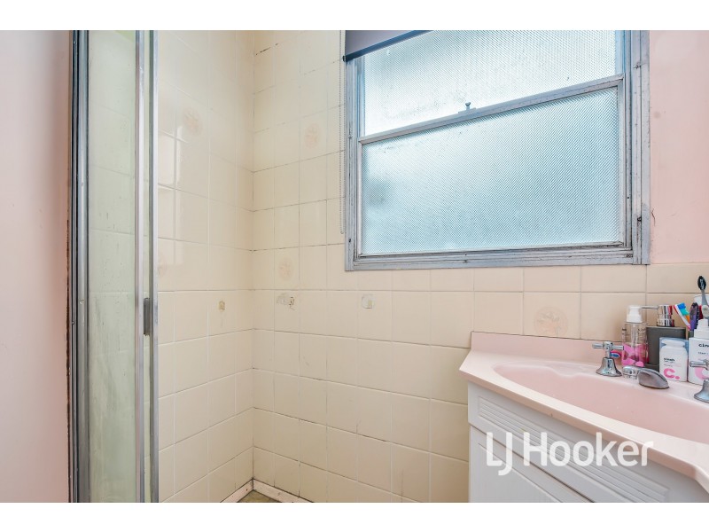 34 Conferta Crescent, Doveton VIC 3177