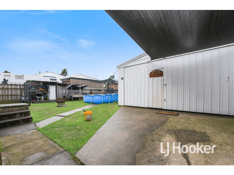 34 Conferta Crescent, Doveton VIC 3177