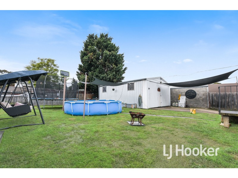 34 Conferta Crescent, Doveton VIC 3177