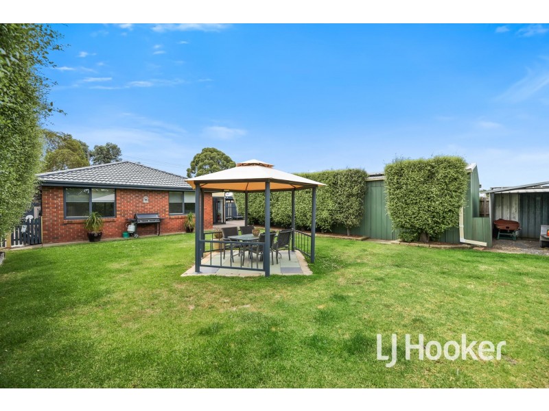 52 Fordholm Road, Hampton Park VIC 3976