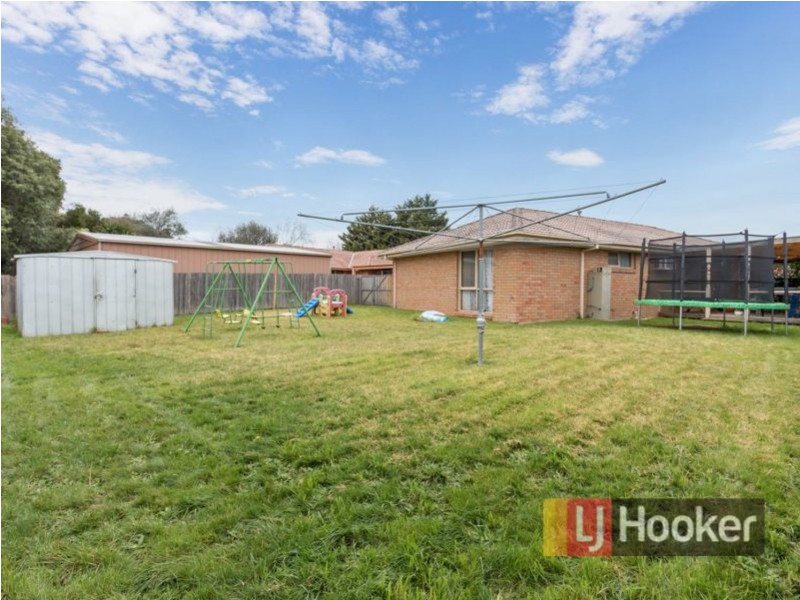 6 Ireland Avenue, Narre Warren VIC 3805
