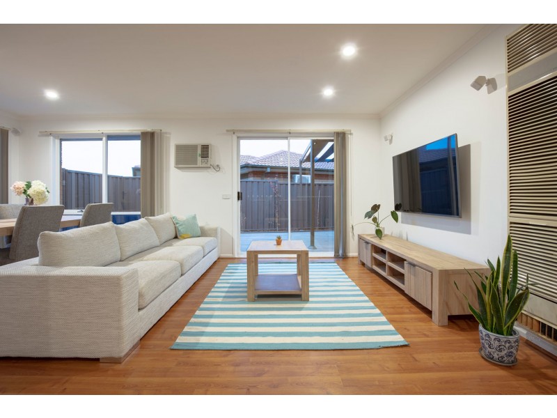 47 Cumberland Chase, Hampton Park VIC 3976